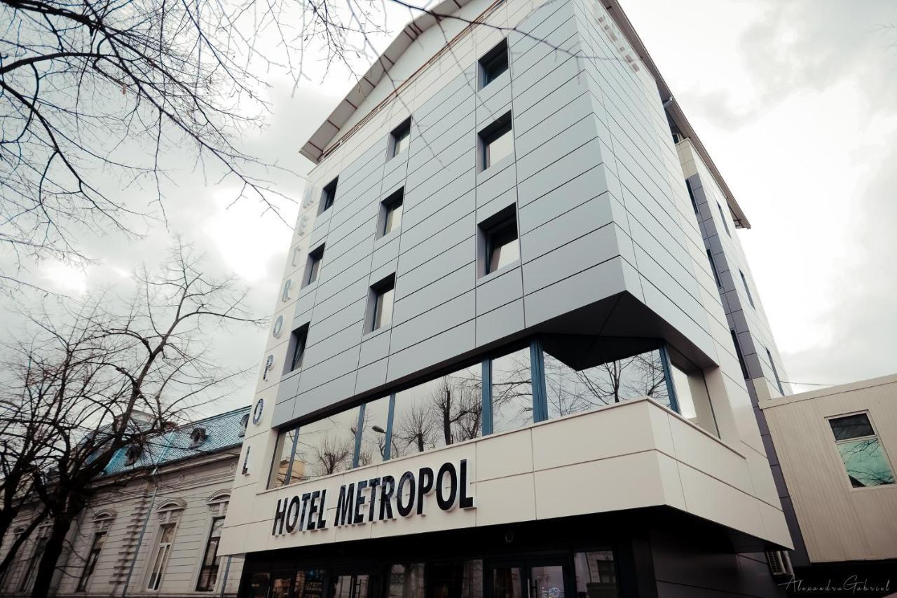 Hotel Metropol Пітешть Екстер'єр фото