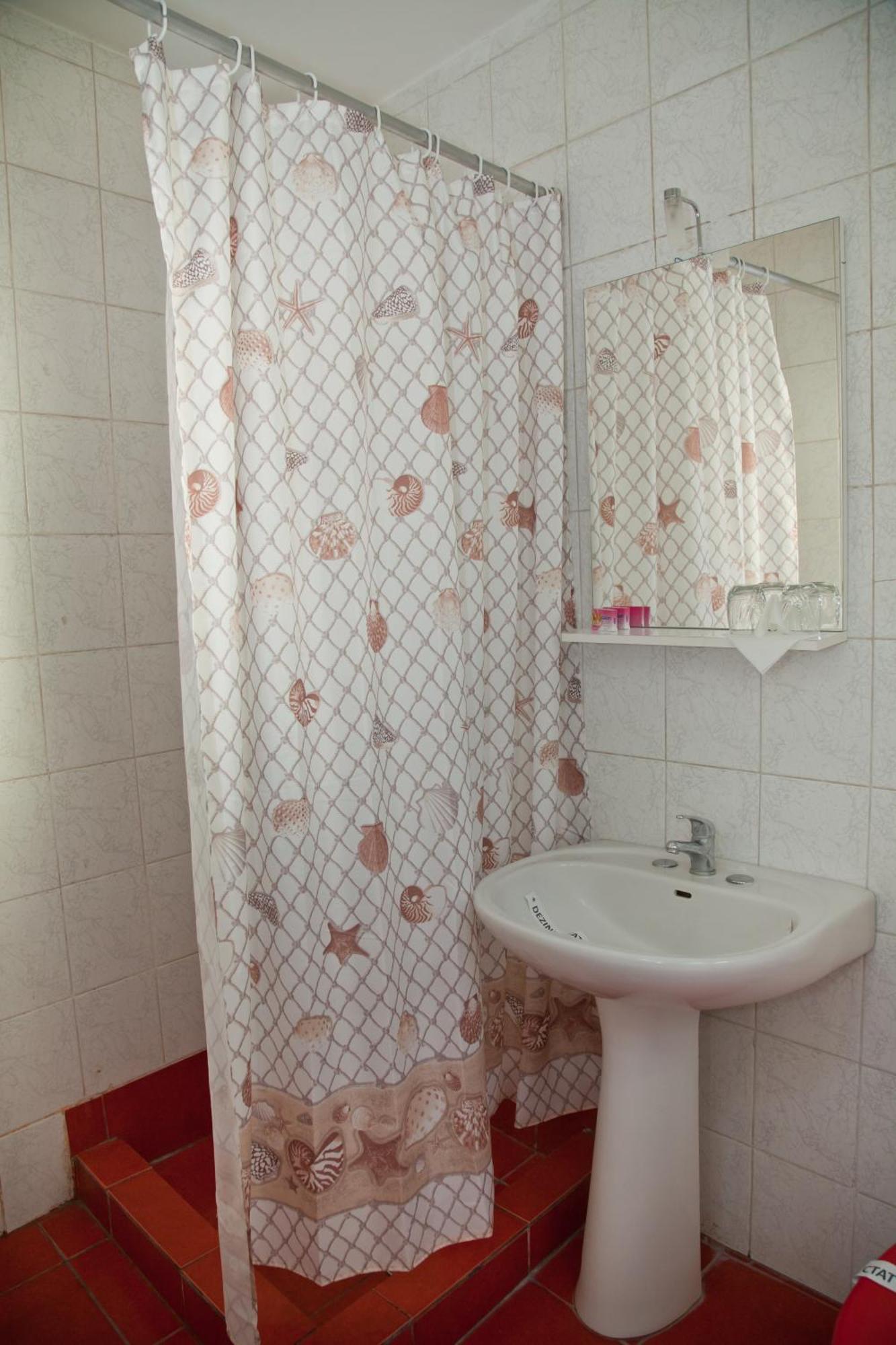 Hotel Metropol Пітешть Номер фото
