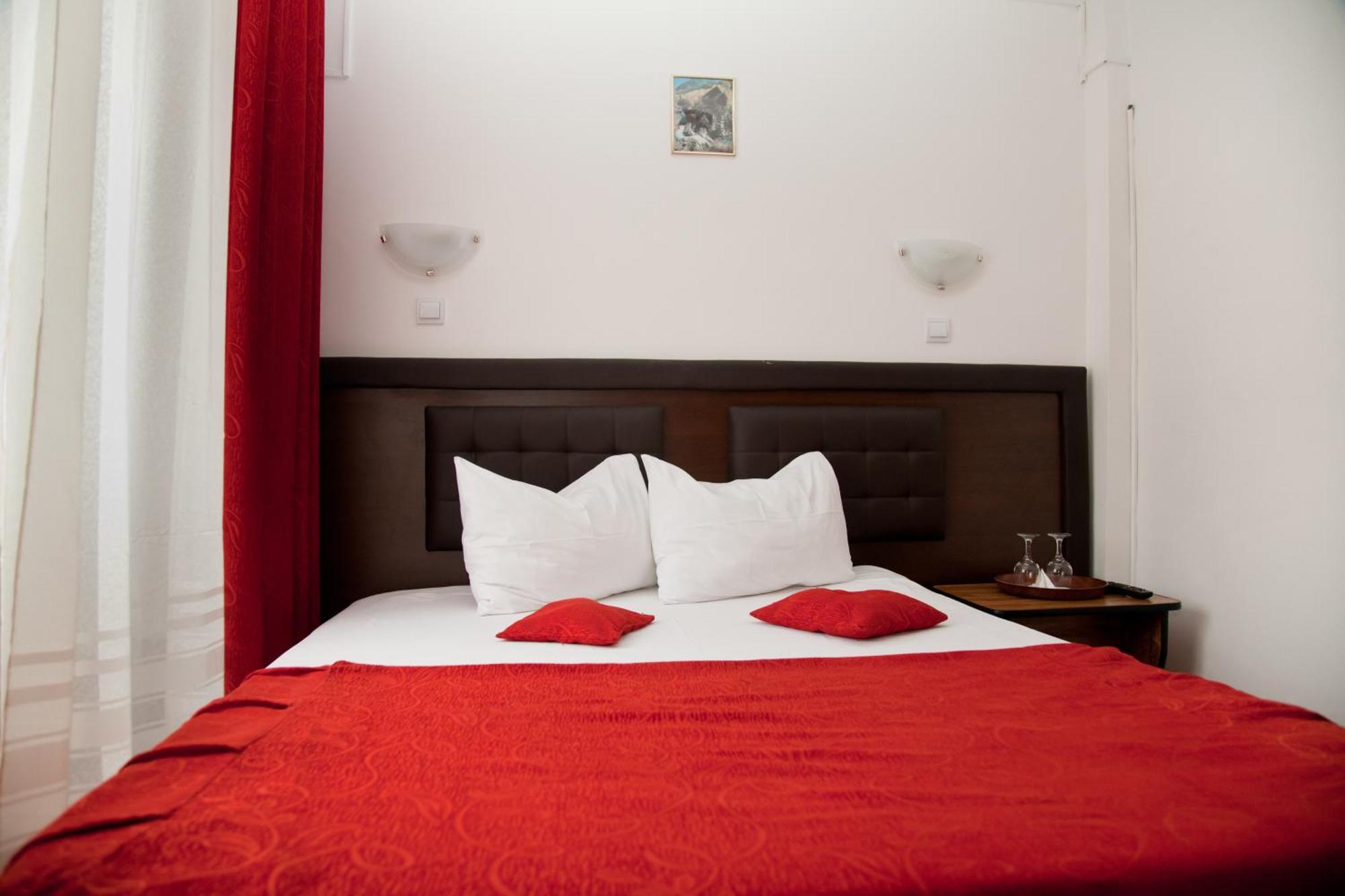 Hotel Metropol Пітешть Номер фото